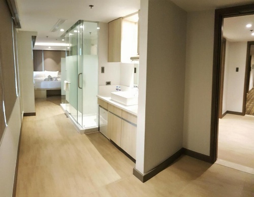 The Mini Suites - Eton Tower Makati image 12